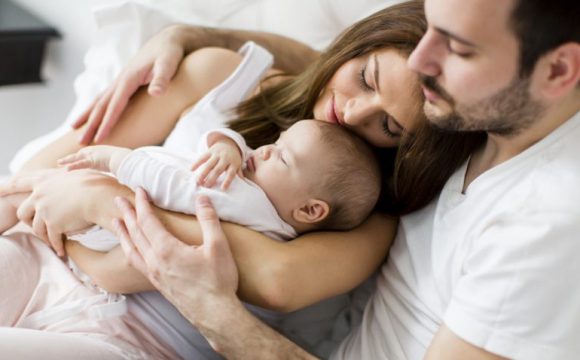 Cómo influye la llegada del primer bebé en la pareja