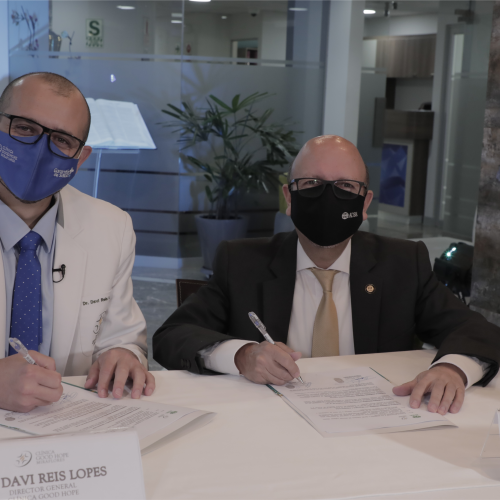 Clínica Good Hope firma convenio con ADRA PERÚ